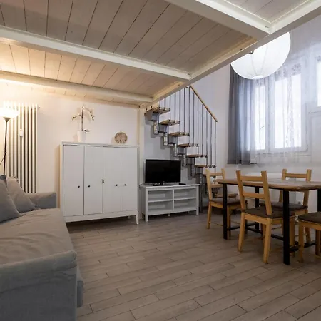 Fiera Front Loft By Wonderful Italy